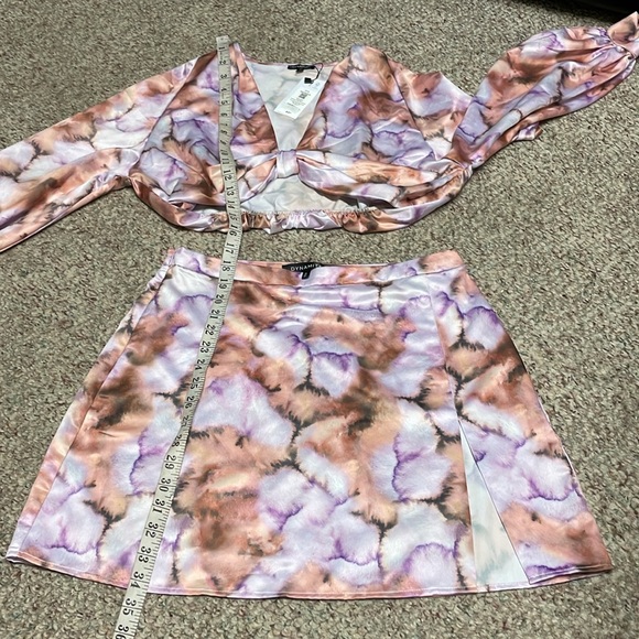 New dynamite satin skirt set - Picture 7 of 12